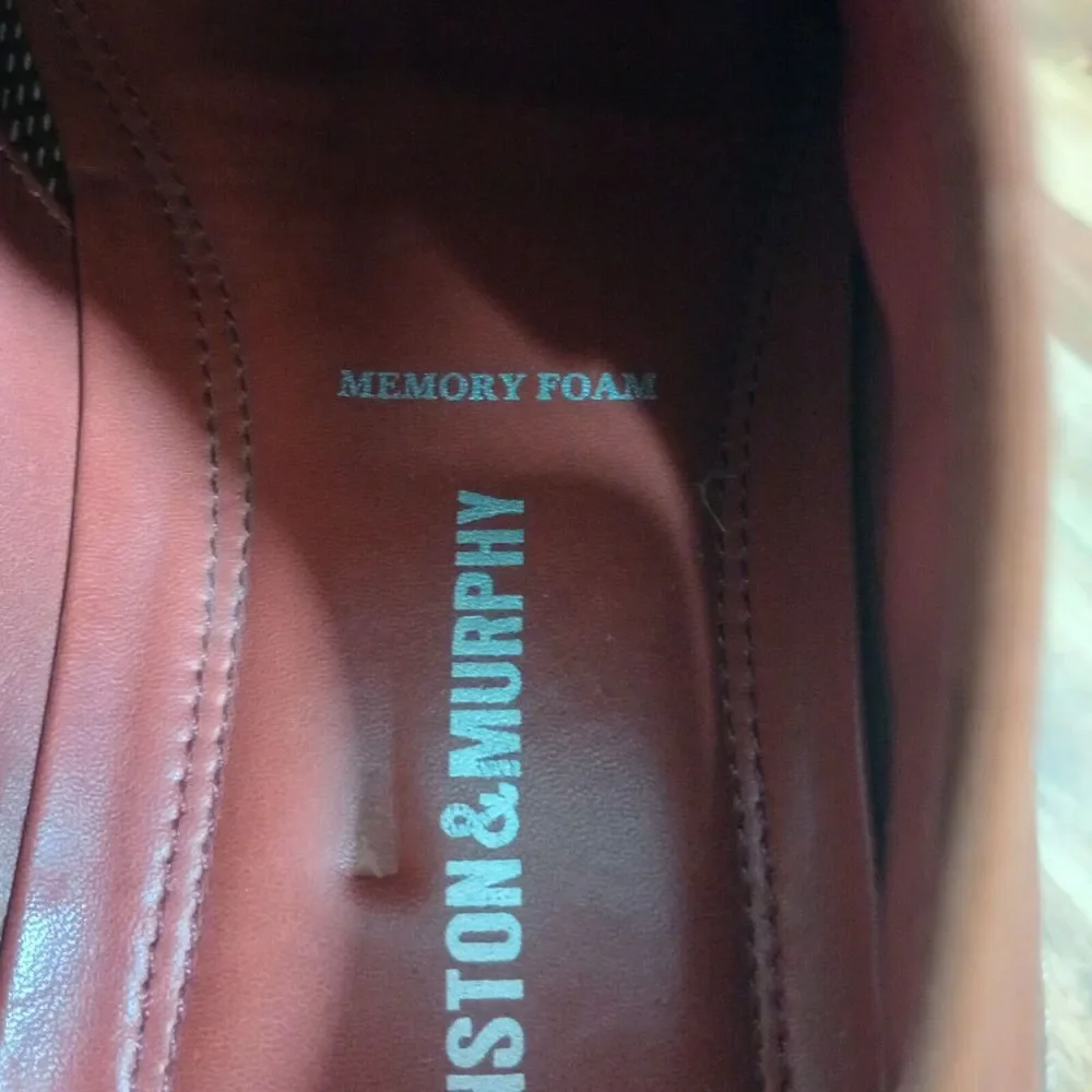 Johnston & Murphy used clothing